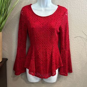 #369 Scobe Lacey Bell sleeve, red lace-overlay top size medium